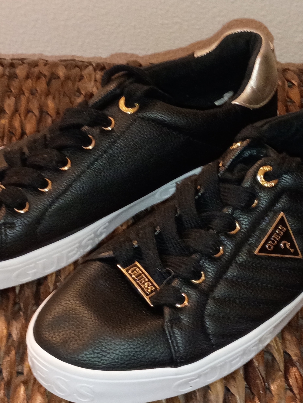 GUESS Women’s Black Leather-Style Low Top Sneakers with Gold Accents